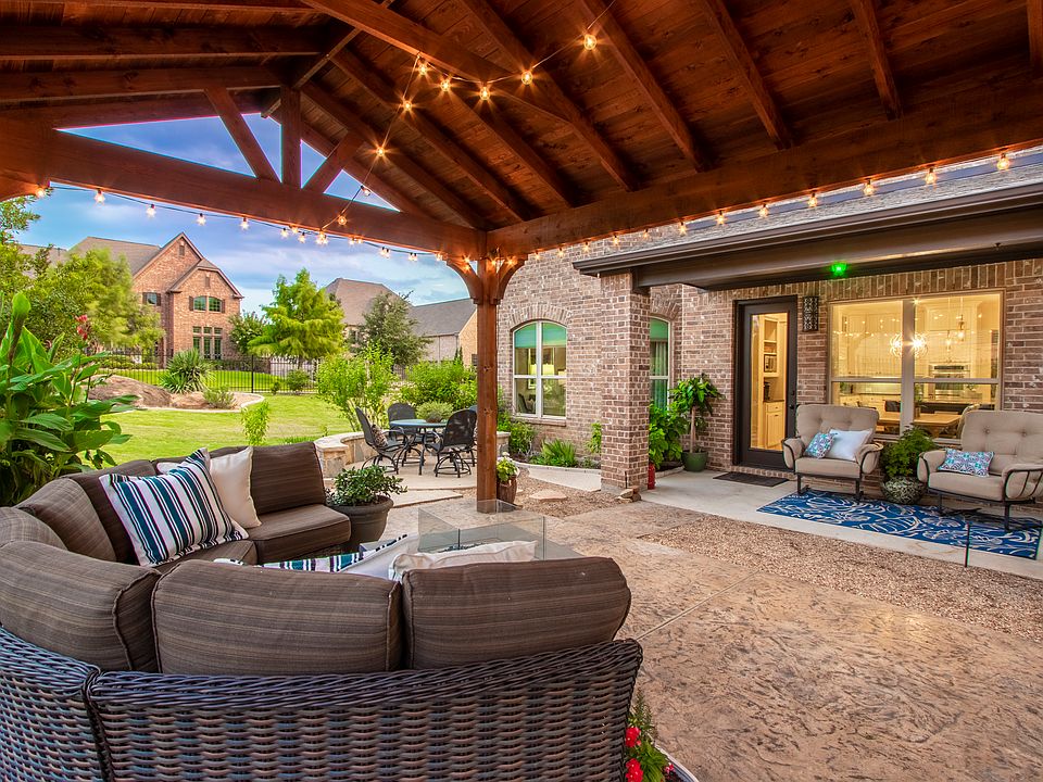 Pergola. Outdoor. Backyard.