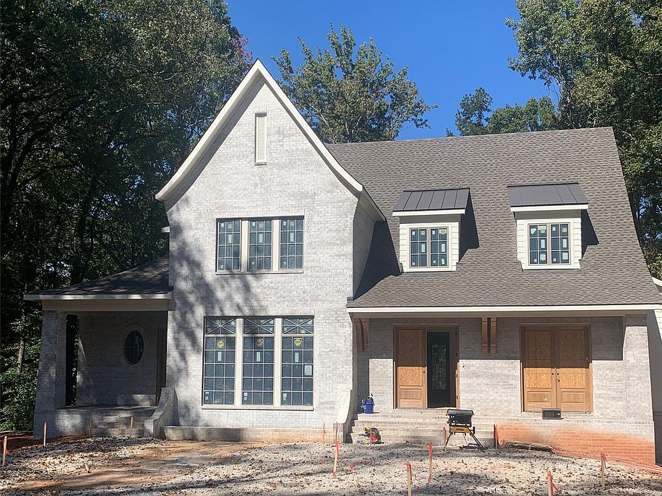 2nd image of 514 Jefferson Dr