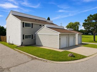 7001 Casey St #38, Niagara Falls, ON L2J 3G6