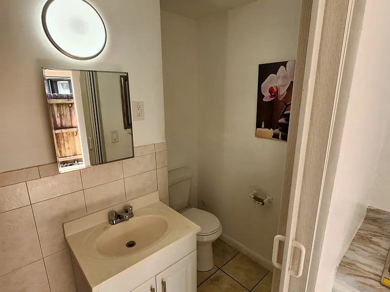SW 136th Ct — Photo 6