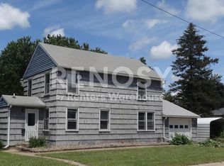 1355 S Main St, Zumbrota, MN 55992