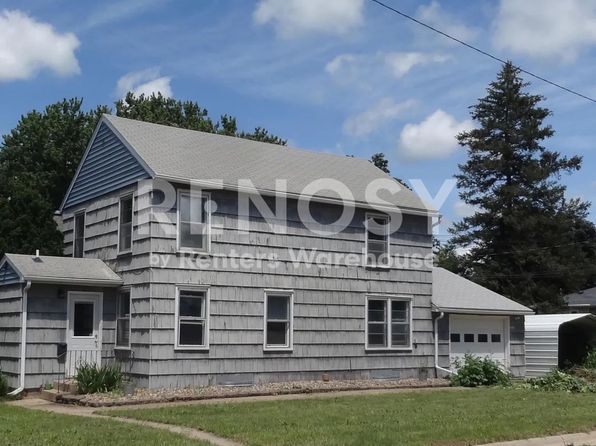 1355 S Main St