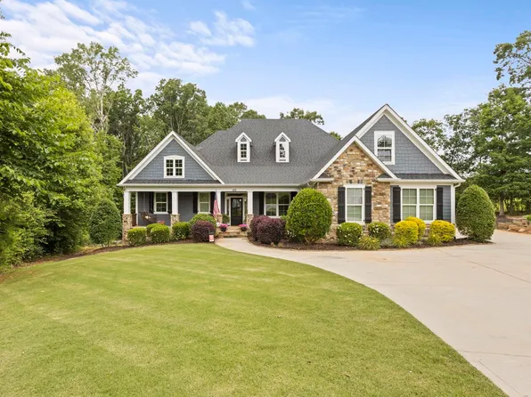 105 Tall Oaks Ct, Easley, SC 29642