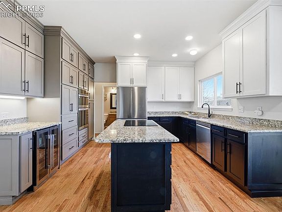 3rd image of 2215 Wimbleton Ct
