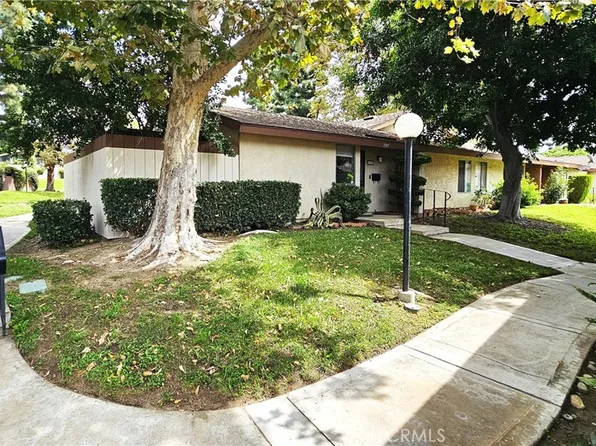 1397 Fredericks Ln, Upland, CA 91786