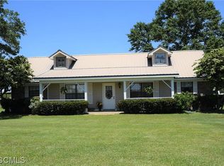 9560 Two Mile Rd, Irvington, AL 36544