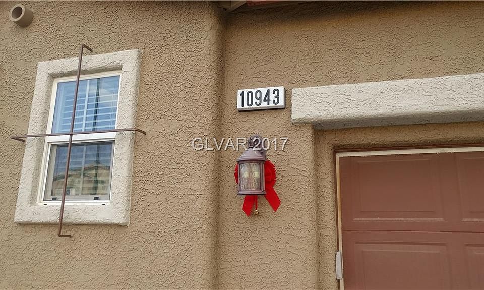 1st image of 10943 Sardinia Sands Dr
