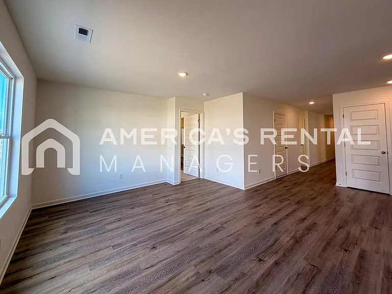 2126 Addison Way SW — Photo 27