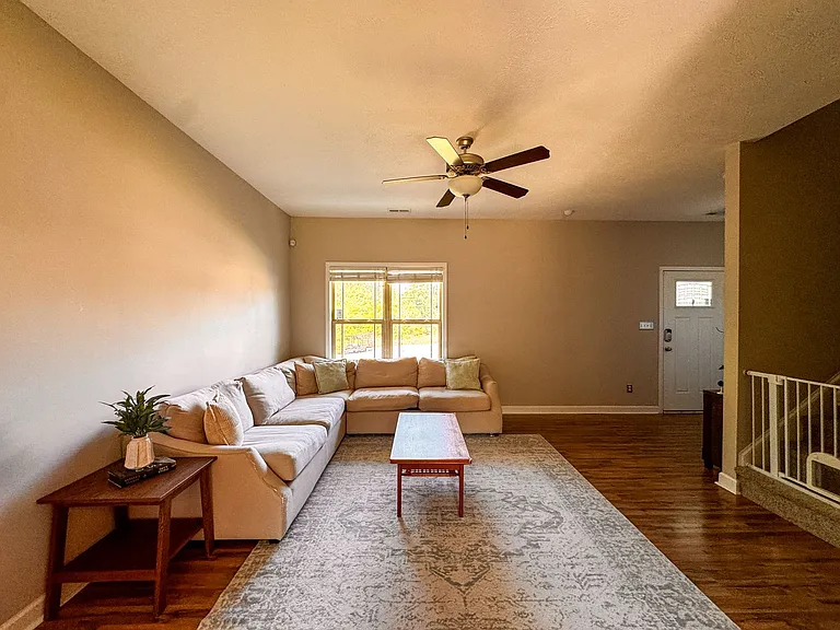 267 High Leaf Dr — Photo 4
