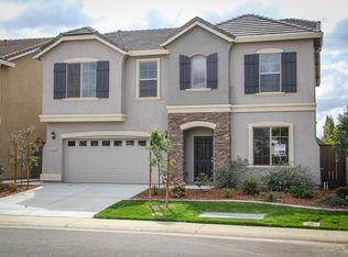 8954 Robbins Rd, Sacramento, CA 95829