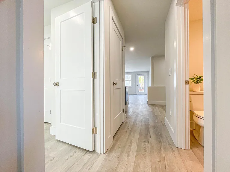 265 Cottage Rd #6 — Photo 17