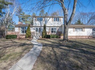 504 Linwood Dr, Midland, MI