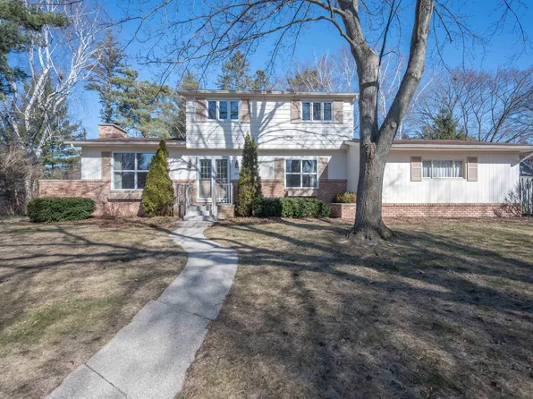 504 Linwood Dr, Midland, MI 48640