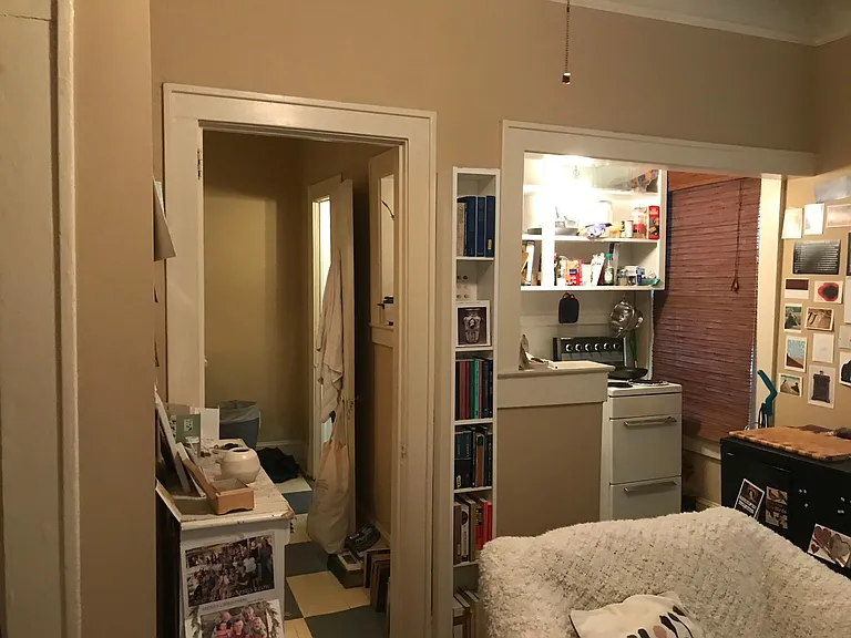 926 Greenwood Ave NE #3 — Photo 3