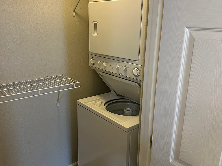 180 N Cook St #304 — Photo 16