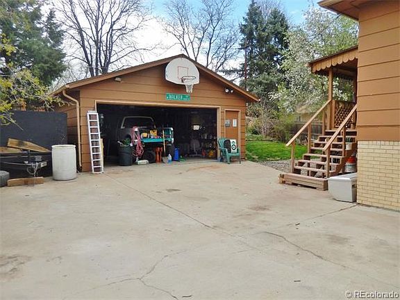 4th image of 6935 W 62nd Pl