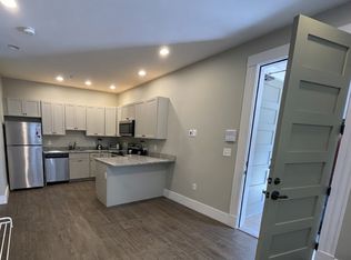 1149 Middlesex St APT 1, Lowell, MA 01851