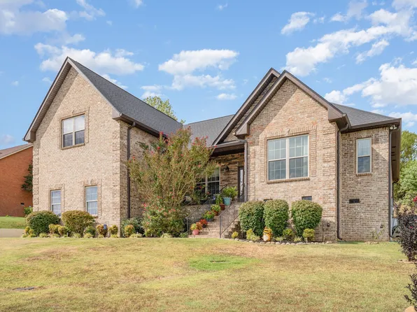 117 Chalford Pl, Lebanon, TN 37087
