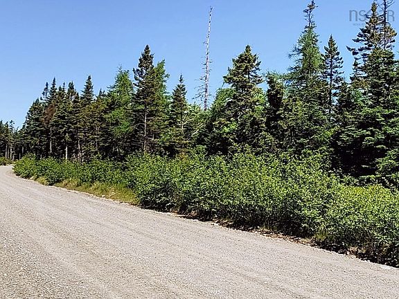 3rd image of Loch Lomond Rd W Lot 11
