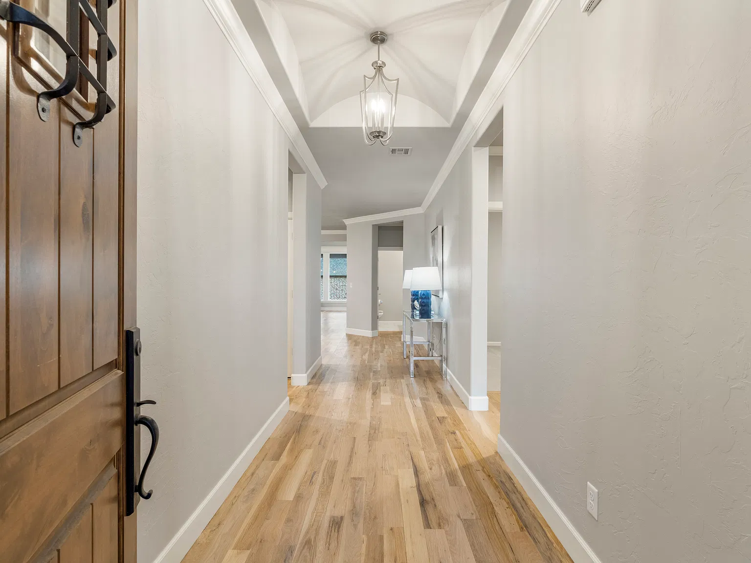 3 bed, 2.5 bath, 2178 sqft, $2,750 — Photo 2