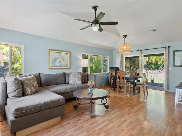81 Lae St, Paia, HI 96779