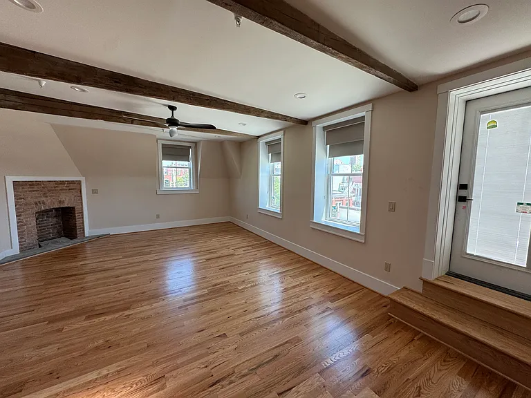 2031 Maryland Ave #3 — Photo 22