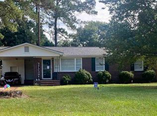2004 N Tobin Dr, Florence, SC 29501