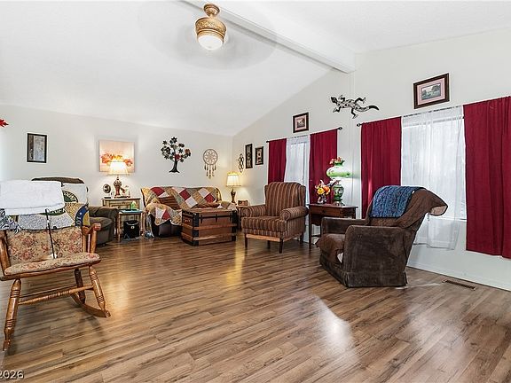 5th image of 1690 Solano Ln
