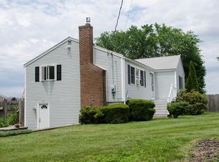 26 Preston St, Danvers, MA 01923