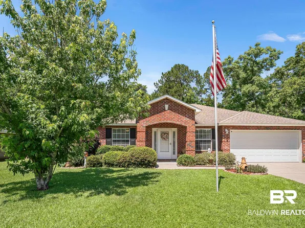 1802 S Bay St, Foley, AL 36535