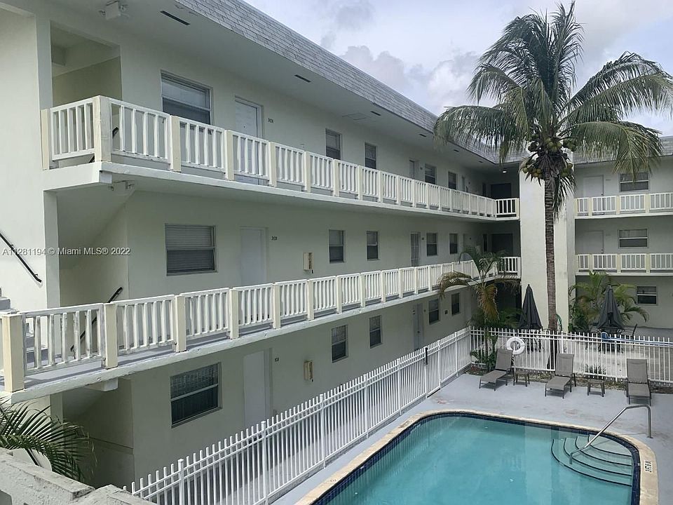 1st image of 12890 NE 8th Ave APT 211