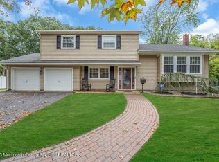 10 Dutch Valley Rd, Howell, NJ 07731
