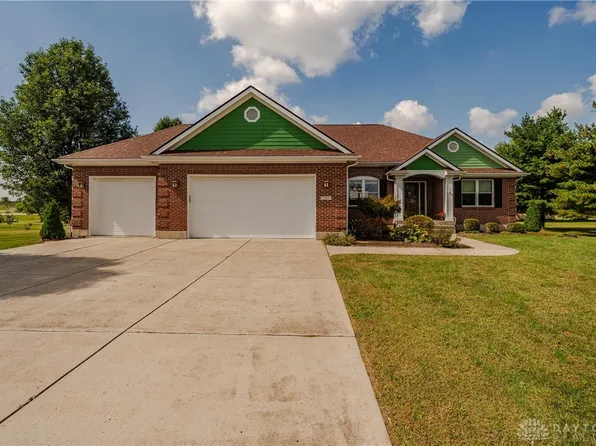 1369 New England Way, Lebanon, OH 45036