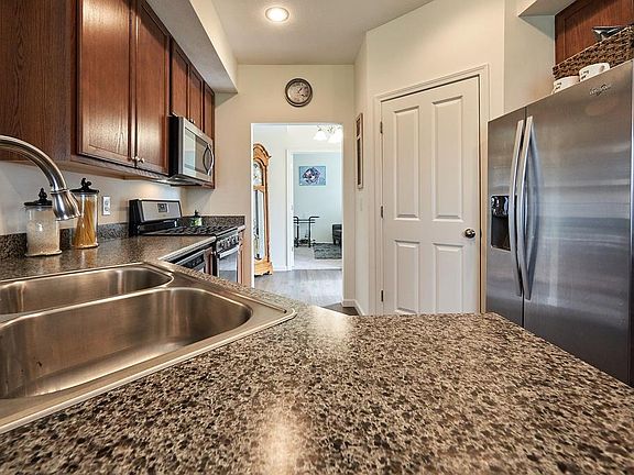 5th image of 5858 Yellowfin Ln