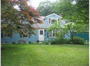361 Forest Hills Rd, Springfield, MA 01128