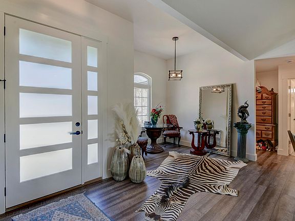 4th image of 350 Beechwood Drive