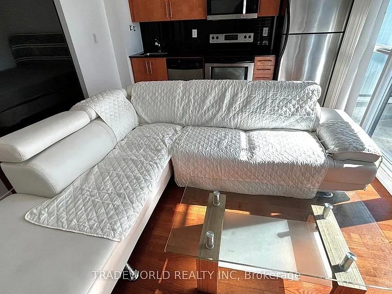 65 Bremner Blvd #2607 — Photo 4