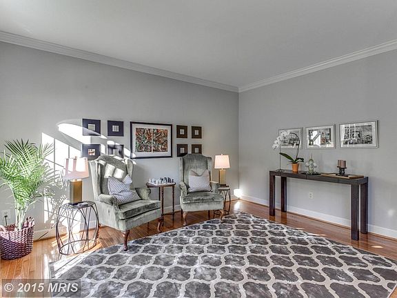 3rd image of 10206 Burke Chase Ct