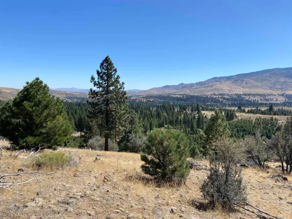 915 Sunrise Creek Rd, Sierraville, CA 96126