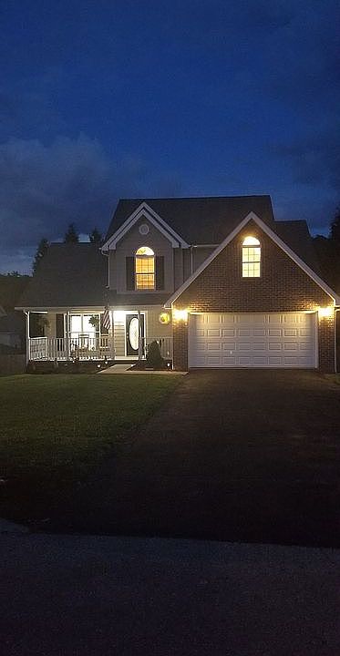 2nd image of 340 Leslie Ct