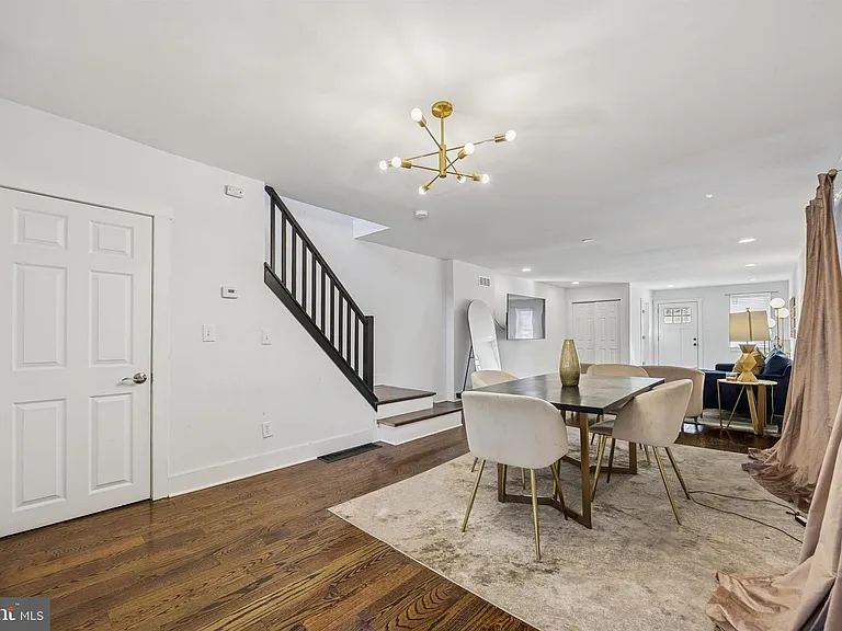 14 Maple St — Photo 6