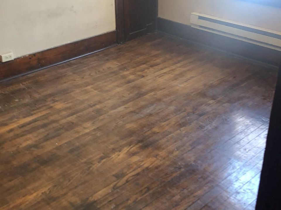 2nd image of 1119 4th Ave APT 5