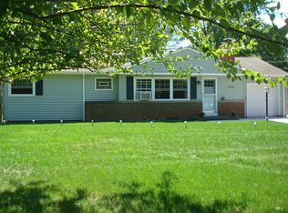 25235 Gessner Rd, North Olmsted, OH 44070