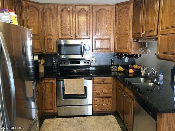 5th image of 16391 Touraine Dr