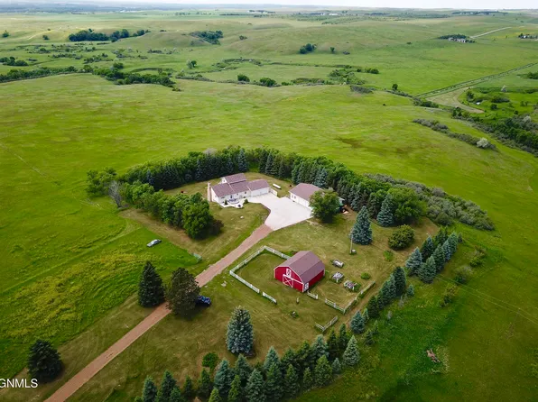 2100 84th Ave NW, Bismarck, ND 58503