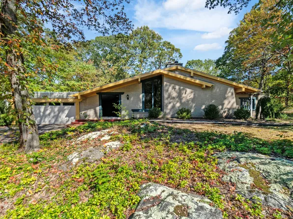 3 Yale Avenue, Shelton, CT 06484