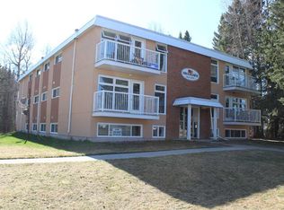 506 E 41st St #3, Edson, AB T7E1A2