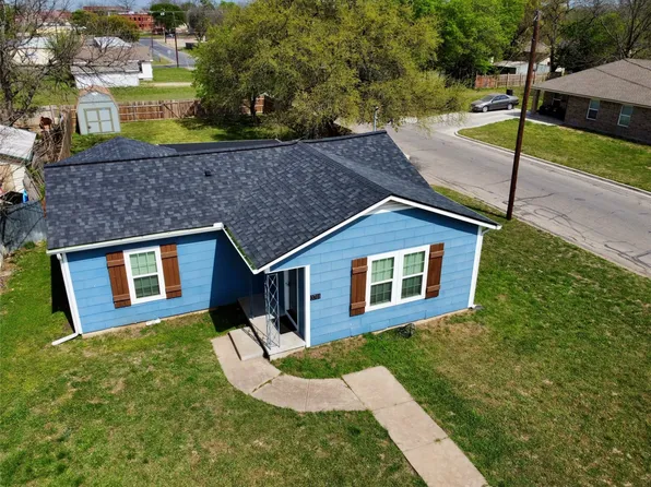 3701 N 21st St, Waco, TX 76708