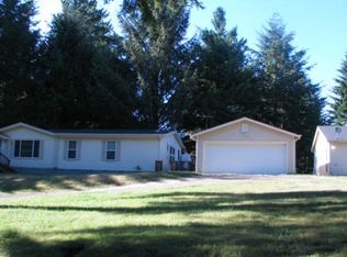 18735 Cornett Rd, Brookings, OR 97415