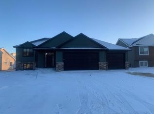 3620 Meadow Sage Ct SE, Rochester, MN 55904